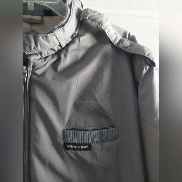 Members Only Classic Gray Bomber Zip-up Jacket Size 42 - Picture 2 of 10